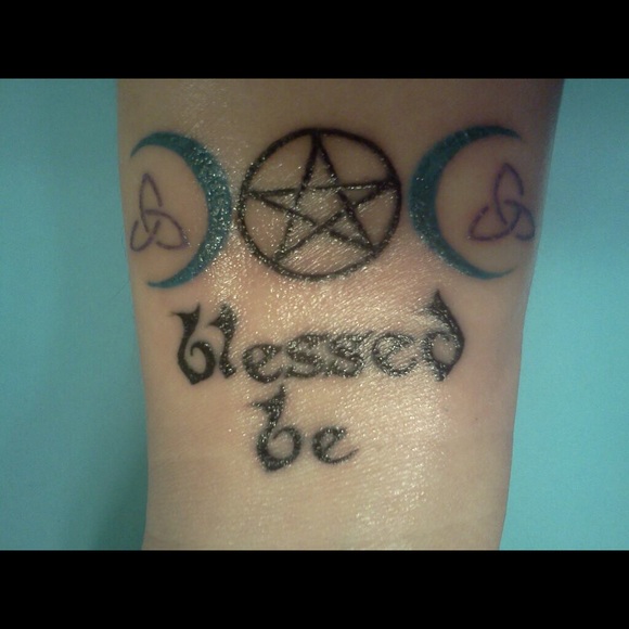 Meet your Posher, Erin - Picture 3 of 6